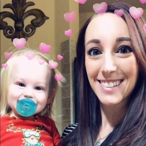 Meet your Posher, Cortney